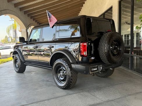 New 2026 Ford Bronco Big Bend w/ Black Diamond Package AWD/4WD image 8