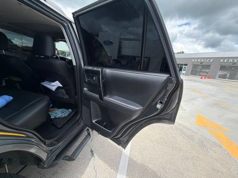 Used 2024 Toyota 4Runner TRD Off-Road Premium w/ Moonroof Package AWD/4WD image 17