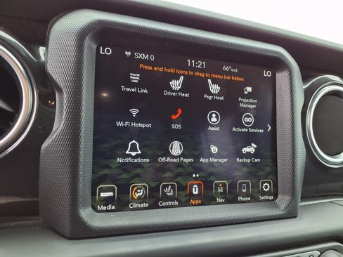 Used 2021 Jeep Wrangler Unlimited Sahara AWD/4WD image 4