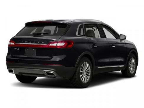 Used 2018 Lincoln MKX Reserve FWD image 2