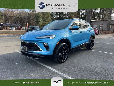 Used 2025 Buick Encore GX Sport Touring w/ Comfort Package image 1