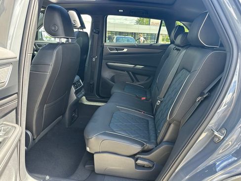 New 2026 Volkswagen Atlas Cross Sport SEL Premium R-Line AWD/4WD image 26