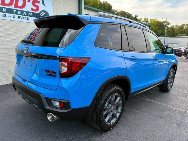 Used 2024 Honda Passport TrailSport image 5