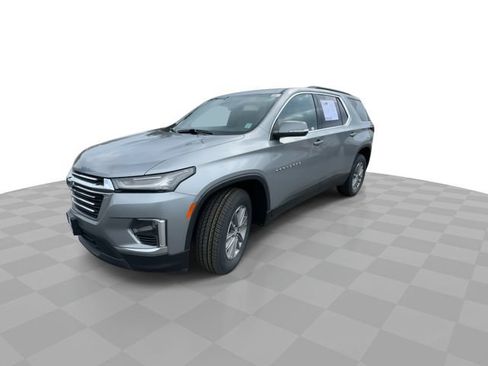 Certified 2023 Chevrolet Traverse LT FWD image 4