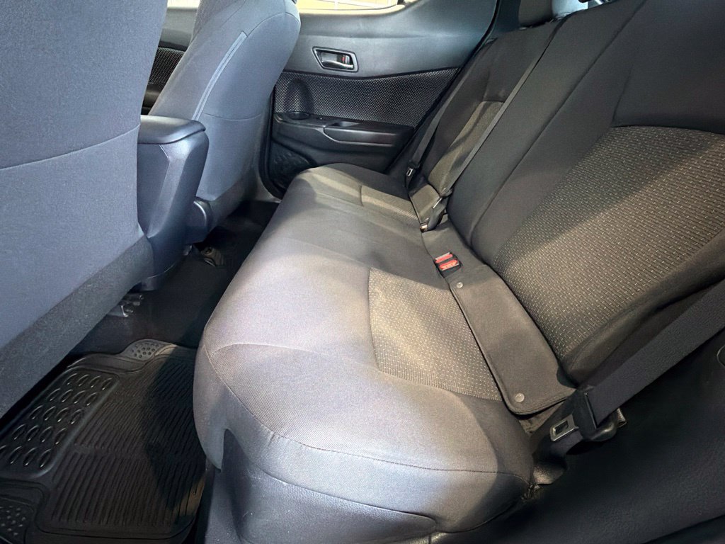 Certified 2018 Toyota C-HR XLE FWD image 30