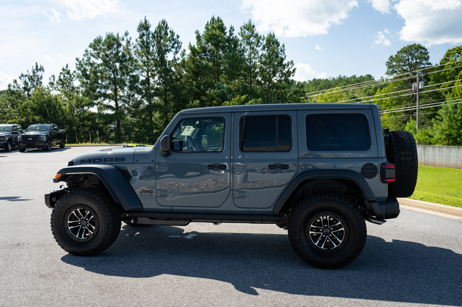 New 2026 Jeep Wrangler Unlimited Rubicon 392 w/ Quick Order Package 27X Moab AWD/4WD image 18