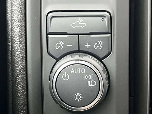 Used 2024 Chevrolet Silverado 1500 Custom w/ Turbomax Blackout Package RWD image 33