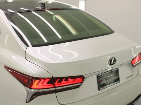 Used 2018 Lexus LS 500 w/ Luxury Package RWD image 20