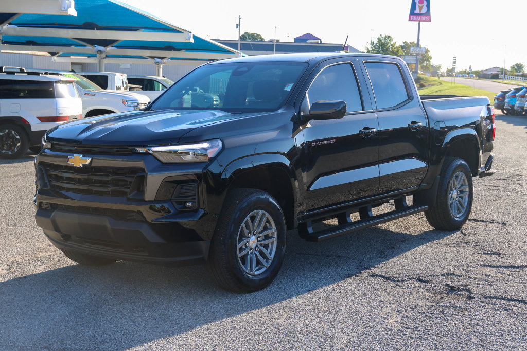 New 2026 Chevrolet Colorado LT w/ LT Convenience Package AWD/4WD image 6