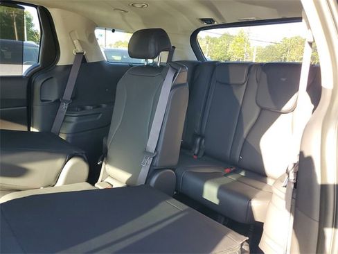 New 2026 Kia Carnival SX w/ SX Dark Edition Package image 13