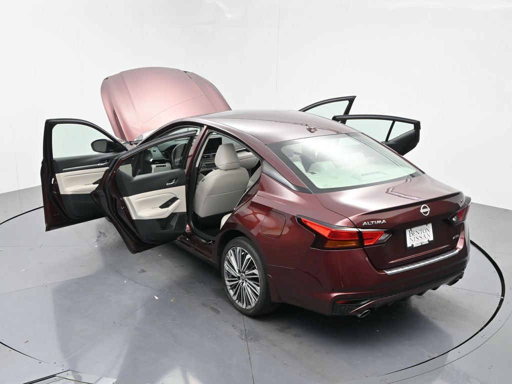 Used 2023 Nissan Altima 2.5 SL AWD/4WD image 21