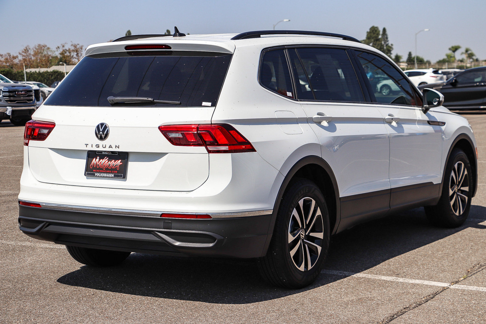 Used 2024 Volkswagen Tiguan S FWD image 6