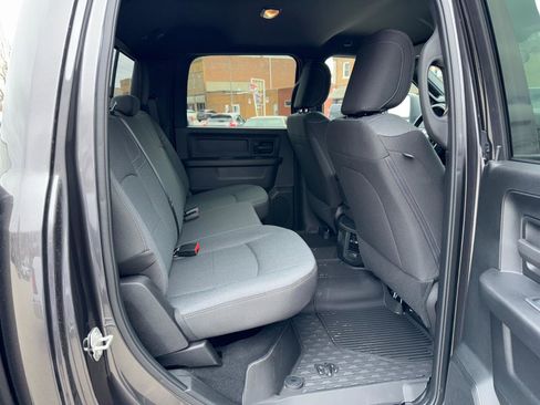 New 2024 RAM 2500 Tradesman w/ Chrome Appearance Group AWD/4WD image 13