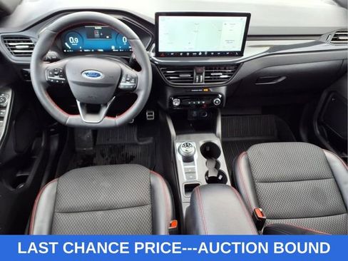 Used 2023 Ford Escape ST-Line Select w/ Tech Pack #2 AWD/4WD image 16