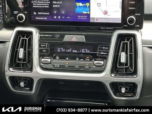 Used 2022 Kia Sorento SX w/ Panoramic Sunroof Package image 6