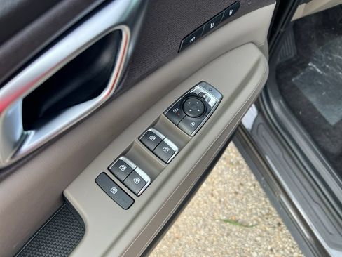 New 2026 Kia Carnival EX FWD image 11