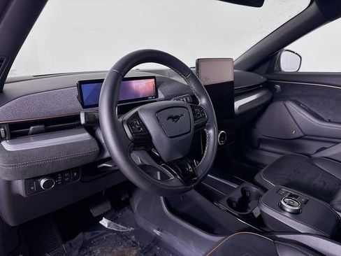 Used 2022 Ford Mustang Mach-E GT image 9