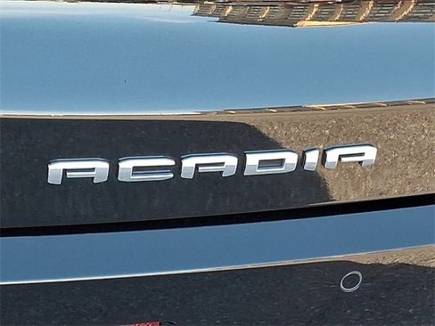 Used 2023 GMC Acadia Denali w/ Black Diamond Edition image 31