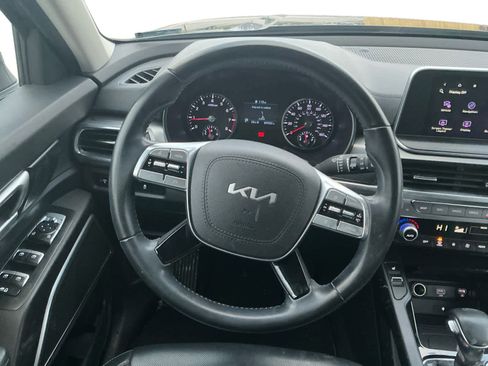 Used 2022 Kia Telluride S image 12