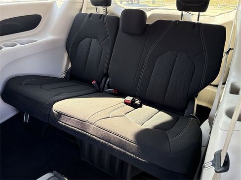 Used 2024 Chrysler Voyager LX image 15