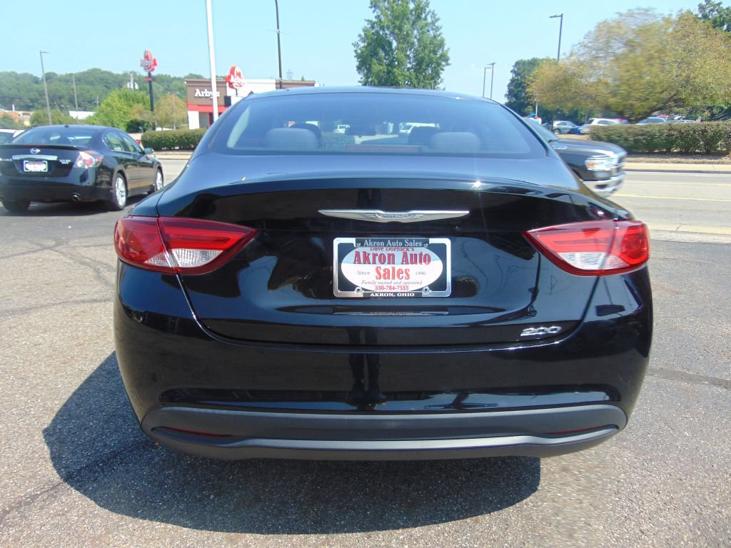 Used 2016 Chrysler 200 LX FWD image 33