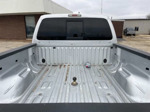 Used 2015 Ford F250 Lariat w/ Chrome Package image 5