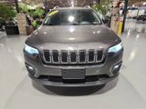 Used 2019 Jeep Cherokee Latitude Plus w/ Cold Weather Group image 3