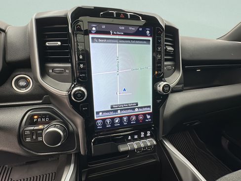 Used 2020 RAM 1500 Big Horn AWD/4WD image 22