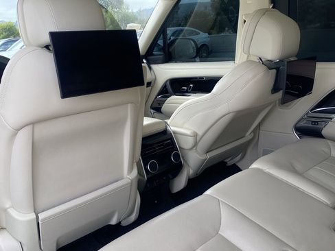 Used 2023 Land Rover Range Rover Long Wheelbase Autobiography AWD/4WD image 12