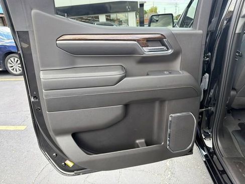 Used 2024 GMC Sierra 1500 Elevation AWD/4WD image 13