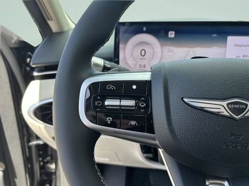 New 2026 Genesis GV70 2.5T AWD/4WD image 31