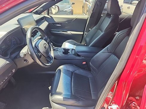 Used 2022 Toyota Venza Limited w/ Advanced Technology Package AWD/4WD image 10