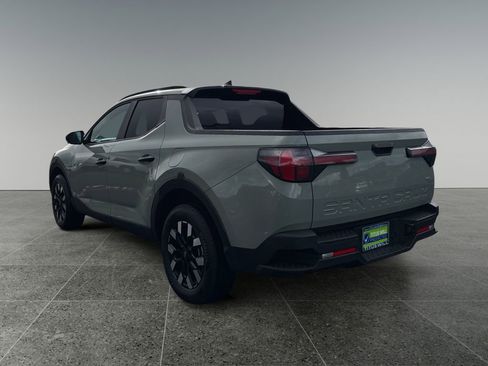 Used 2025 Hyundai Santa Cruz SEL AWD/4WD image 6