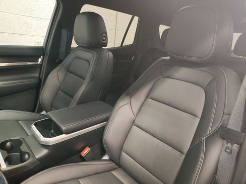 New 2026 GMC Terrain Elevation w/ Elevation Premium Package image 25