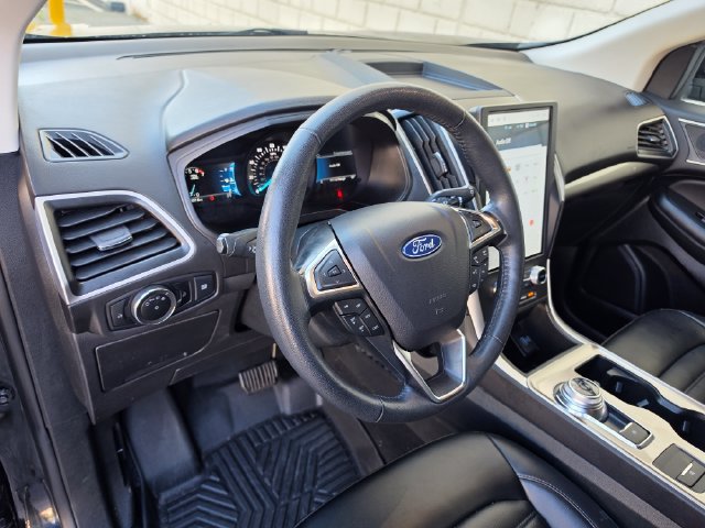 Used 2024 Ford Edge SEL AWD/4WD image 17
