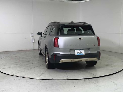 Used 2025 MINI Cooper Countryman S image 3