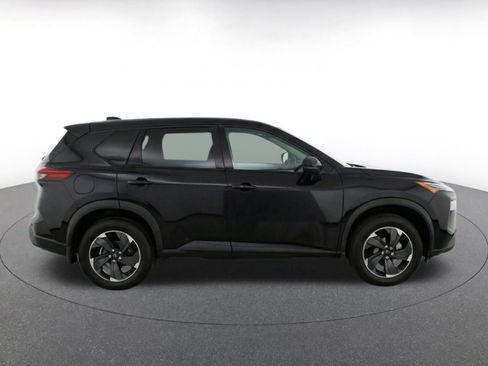 Used 2025 Nissan Rogue SV FWD image 20