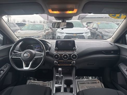 Used 2022 Nissan Sentra SV image 16