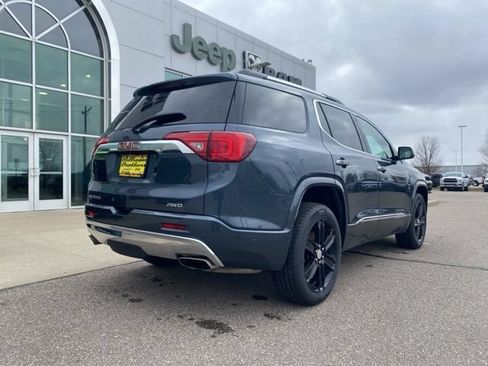 Used 2019 GMC Acadia Denali w/ Technology Package AWD/4WD image 5