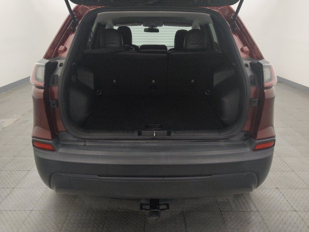 Used 2019 Jeep Cherokee Latitude Plus FWD image 29