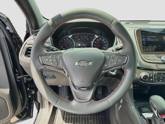 Used 2024 Chevrolet Equinox RS w/ RS Leather Package AWD/4WD image 11