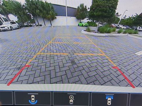 Used 2020 Chevrolet Corvette Stingray Premium Cpe w/ 3LT Preferred Equipment Group image 19