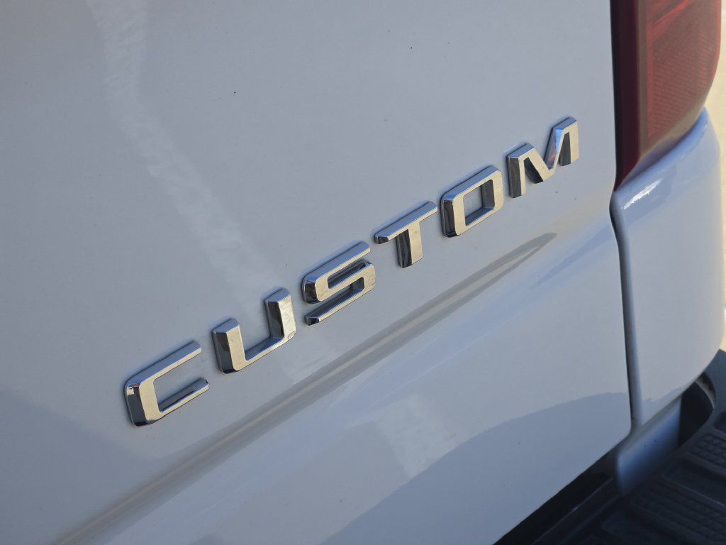 Used 2025 Chevrolet Silverado 1500 Custom AWD/4WD image 11