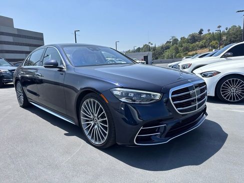 Certified 2022 Mercedes-Benz S 580 4MATIC Sedan image 3