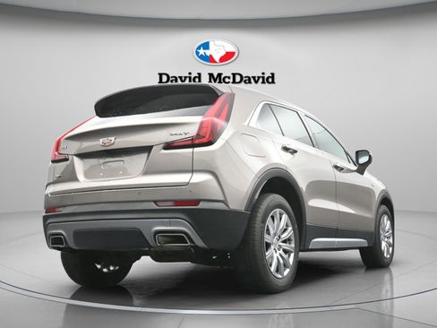 Used 2023 Cadillac XT4 Premium Luxury w/ Cold Weather Package image 16