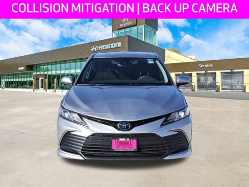 Used 2023 Toyota Camry LE image 2