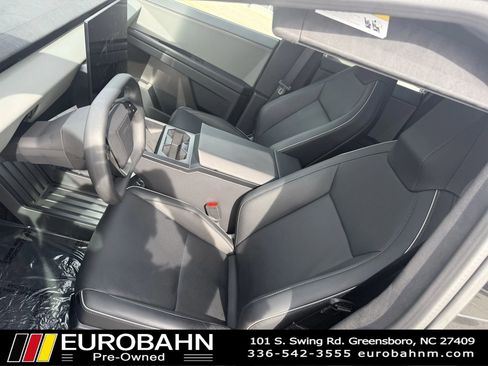Used 2024 Tesla Cybertruck Cyberbeast AWD/4WD image 12