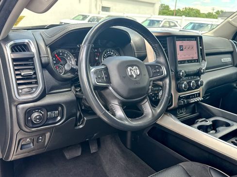 Used 2022 RAM 1500 Laramie AWD/4WD image 16