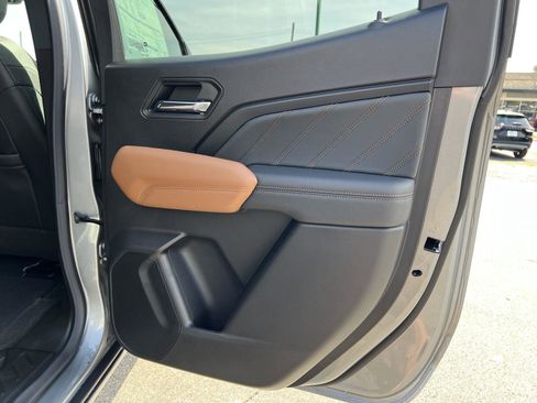 New 2026 GMC Canyon AT4 image 17