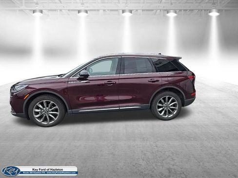 Used 2021 Lincoln Corsair AWD w/ Premium Package image 5